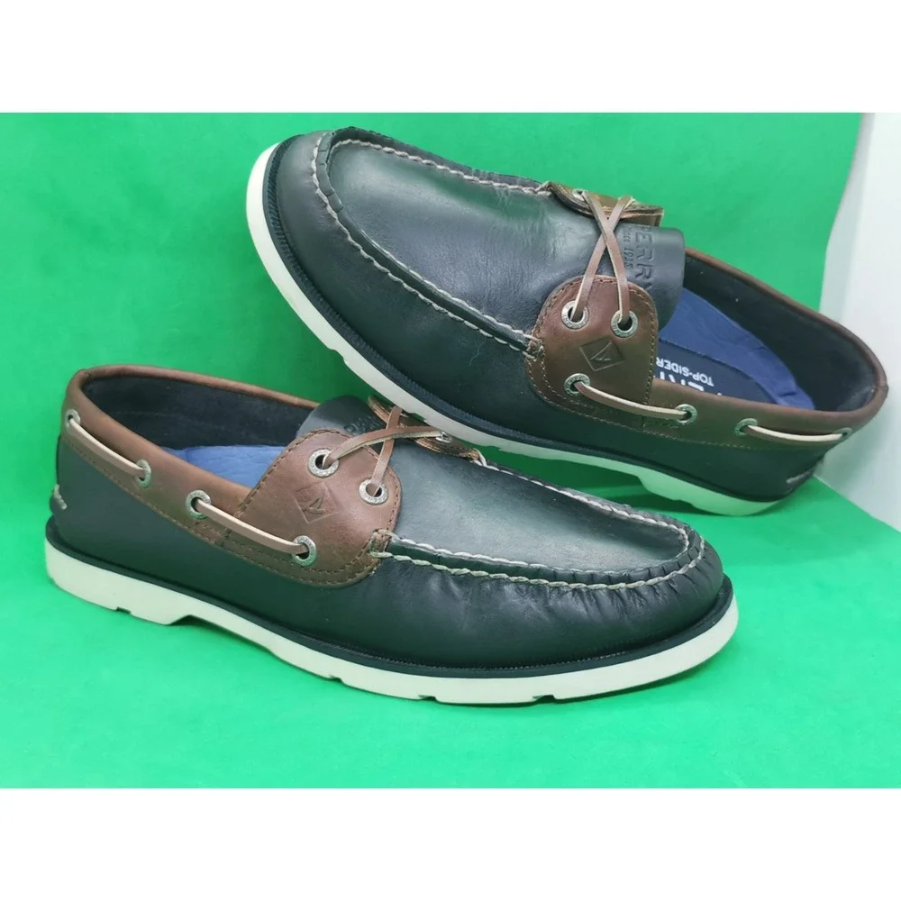 Sperry Top Sider A/O 2-Eye Boat Shoes Men Deck Shoes Sailing Shoes Size 7 M